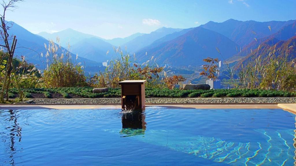 Sierra Resort Yuzawa Yuzawa  Exterior foto
